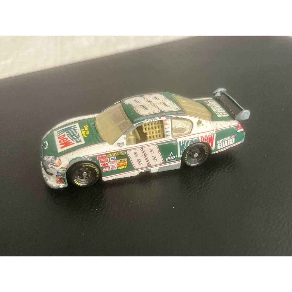 Dale Earnhardt Jr 88 Mountain Dew National Guard 1:64 Diecast NASCAR Chevy